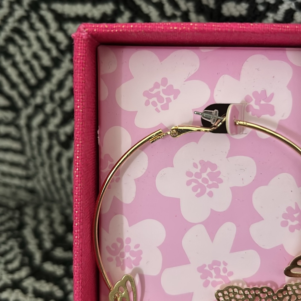 Pink Linen Gold Butterfly Hoop Earrings - Picture 4 of 7